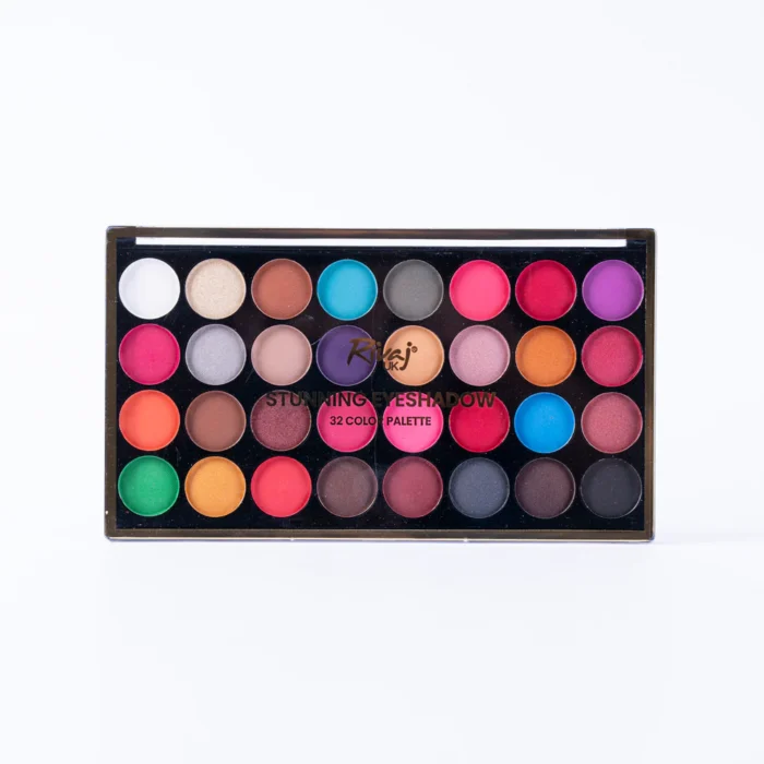32 in 1 Eyeshadow Kit in Pakistan with highly pigmented matte and shimmer shades
